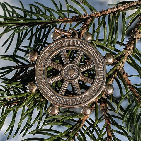 STEERING WHEEL, MASSIVE BRONZE PENDANT