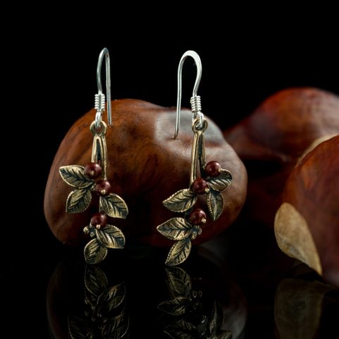 CRANBERRIES, EARRINGS, BRONZE