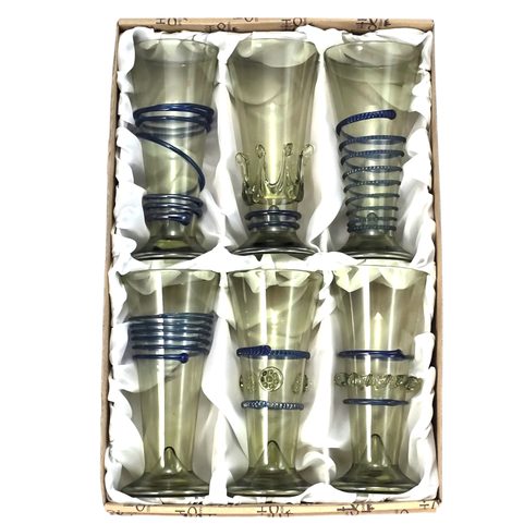 SET OF SIX WINE GLASSES, BLUE