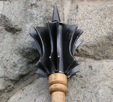 MACE, RÉPLIQUE D'UNE ARME HUSSITE