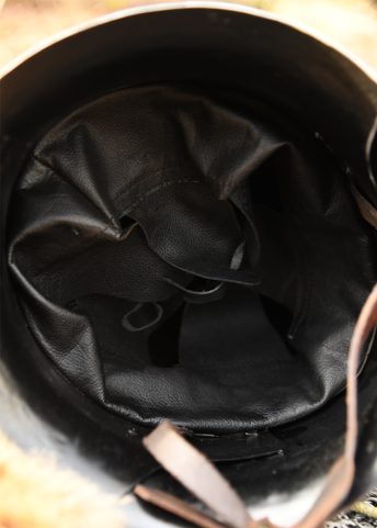 CASQUE À COQUE AVEC VISIÈRE RABATTABLE, ACIER 1,6 MM