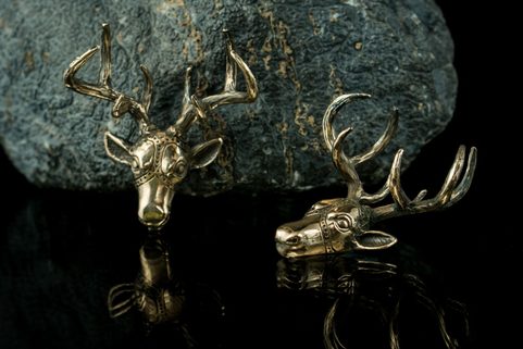 DEER HEAD, PENDANT, BRONZE