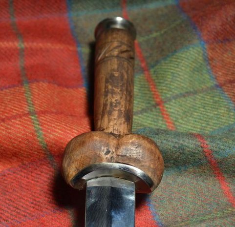 PHALLIC DAGGER ALSO BULLOCK DAGGER