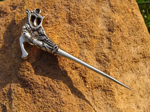 VIKING DRAGON BROOCH, BRONZE