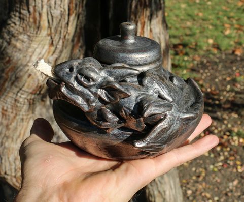 DRAKEN - TABLE OIL LAMP WITH DRAGON