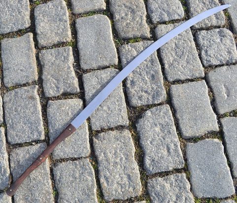FALX, FAUCILLE DACIENNE, ARME À DEUX MAINS
