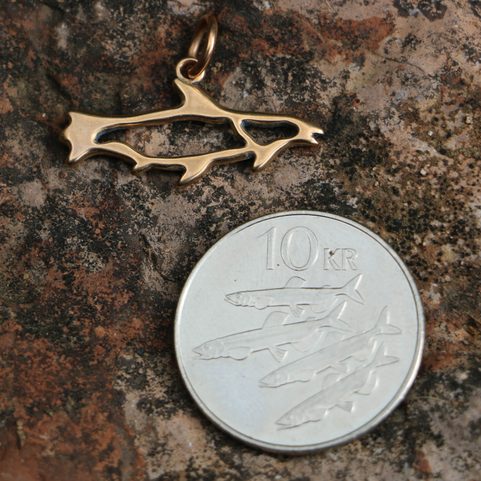 LUOSSA, SAUMON SAMI, PENDENTIF EN BRONZE