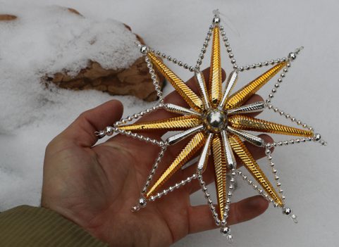 GOLDEN STAR OF MOUNTAINS, YULE DECORATION