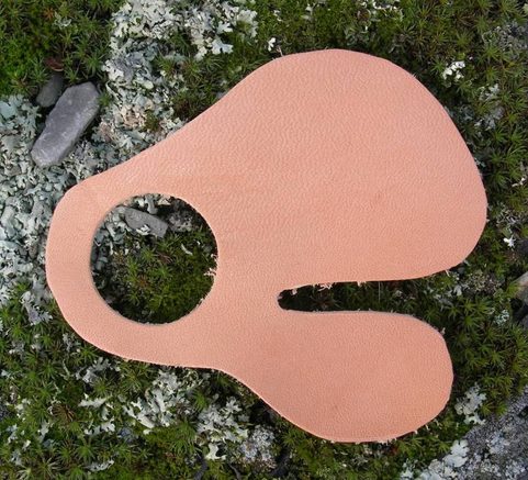 SMOOTH LEATHER TAB