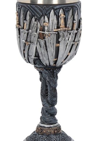 COUPE AVEC ÉPÉES