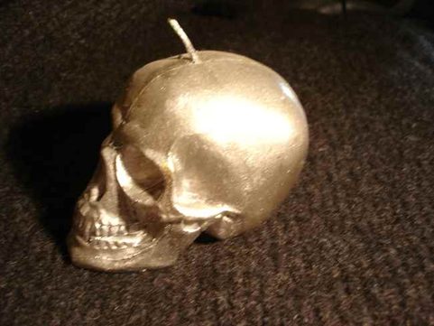 SKULL CANDLE