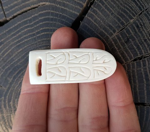 BONE VIKING BELT FITTING FROM DANELAW, ENGLAND, REPLICA