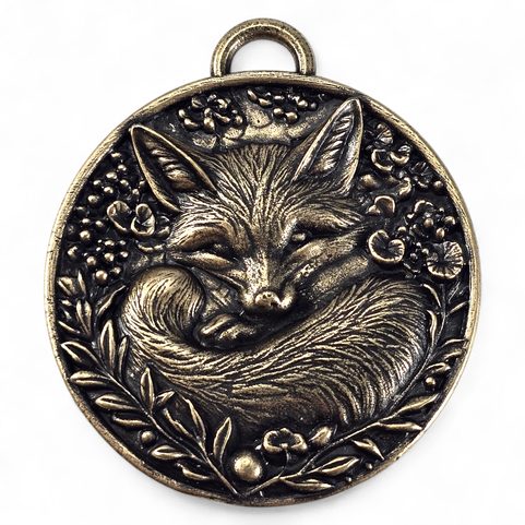 SLEEPING FOX, PENDANT, ZINC, ANTIQUE BRASS