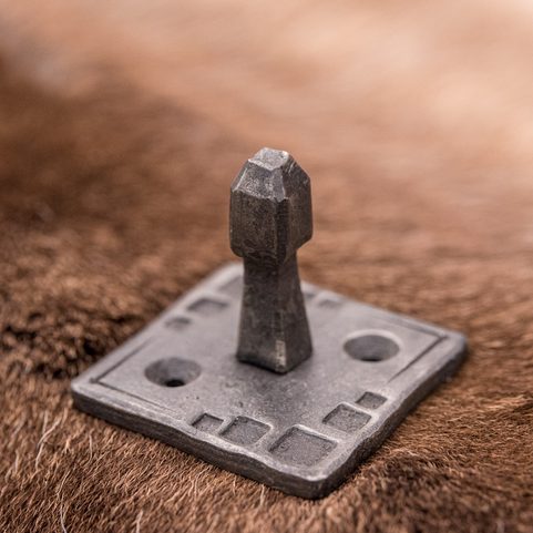 SHOEHORN, IRON, WOODEN HANDLE, WITH HOOK