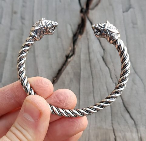 FLÓKI, VIKING SILVER BRACELET BY WULFLUND