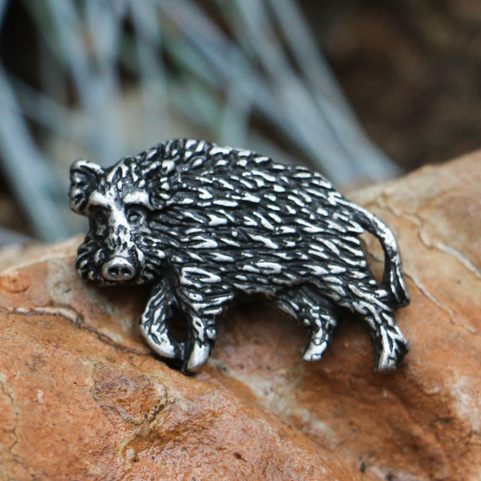 SANGLIER, AMULETTE, ÉTAIN