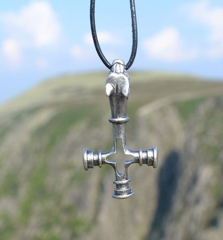 CROIX DU LOUP - MARTEAU DE THOR, ISLANDE, ÉTAIN