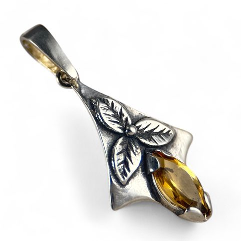 SHAMROCK, PENDANT, SILVER 925 AND CITRINE