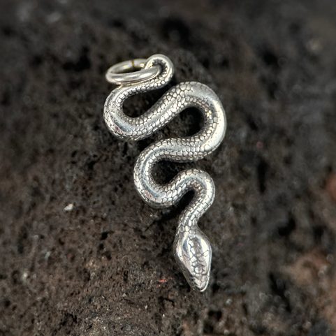SERPENT, PENDENTIF EN ARGENT