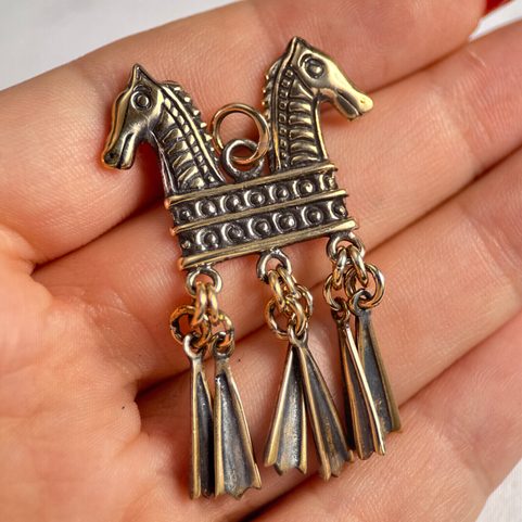 BRONZE HORSE PENDANT, RUSSIA