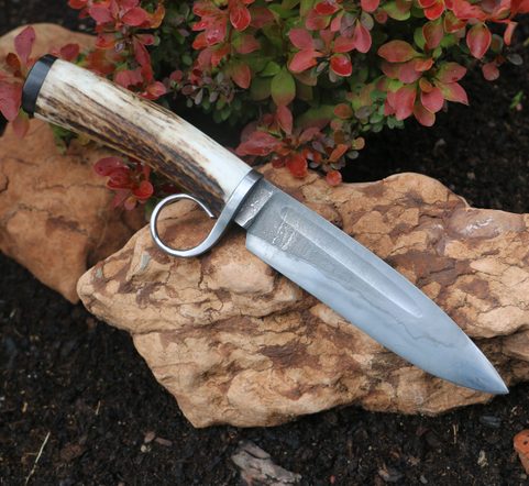 ALASKA BOWIE KNIFE WITH ANTLER, HAMON HARDENING