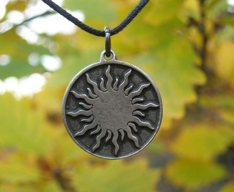 CELTIC SUN AMULET