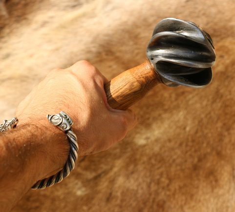 BULAWA, MASSE D'ARMES