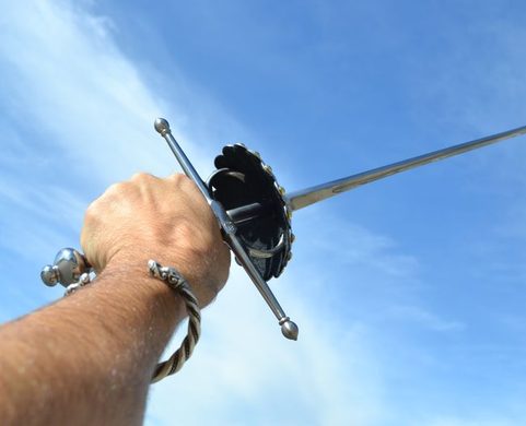 RENAISSANCE CORD WITH FLOWER HILT
