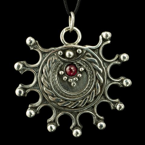 DEVANA, SLAVIC SOLAR PENDANT, SILVER - GARNET
