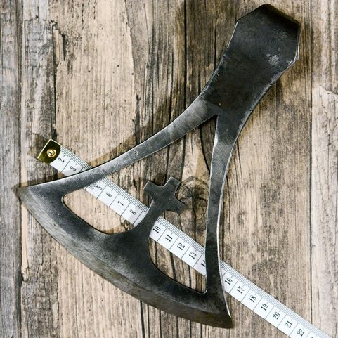 VIKING AXE FROM HEJDE, GOTLAND, REPLICA, BLUNT