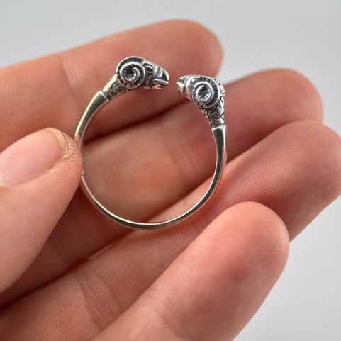 ARIES - RING, ANCIENT ROME, III CENTURY, SILVER 925/1000