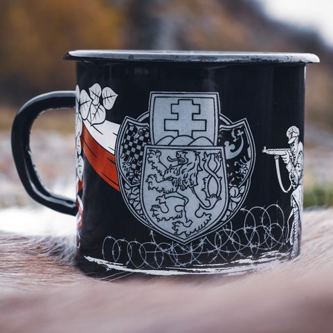 LÉGION TCHÉCOSLOVAQUE TASSE EN ÉTAIN, MUG ÉMAILLÉ