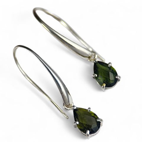 SINOPE, EARRINGS, FACETED MOLDAVITE JEWELRY, SILVER