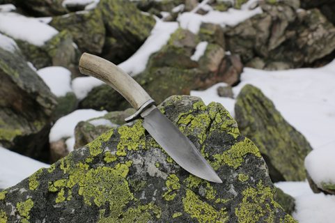 WYATT, BOWIE KNIFE WITH ANTLER, HAMON HARDENING