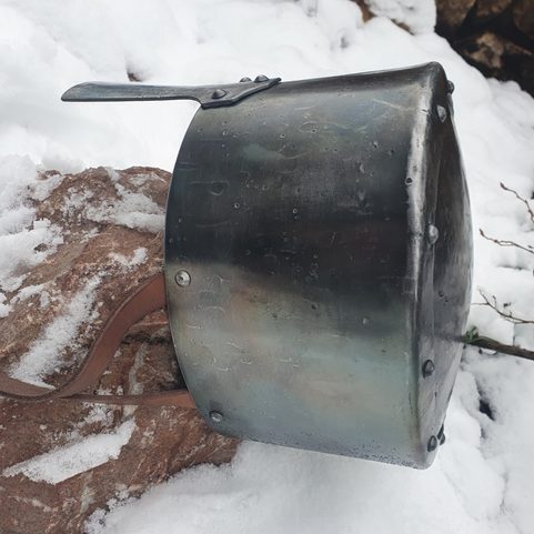 CASQUE MÉDIÉVAL DE CROISÉ AVEC NASAL, 13E SIÈCLE