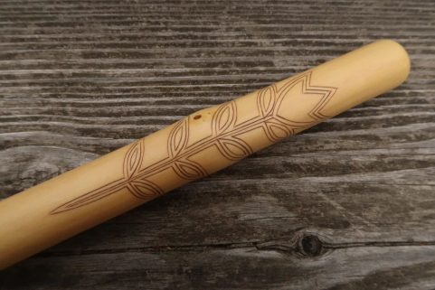 SIFFLET À SIX TROUS C