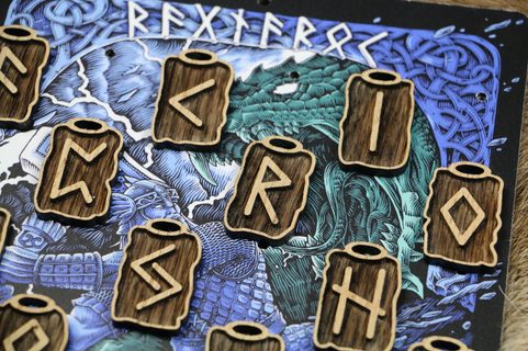 JEWELRY DISPLAY BOARD - VIKINGS