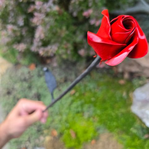 FORGED ROSE - RED