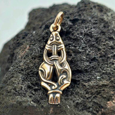 MARTEN, VIKING PENDANT IN BORRE STYLE, BRONZE
