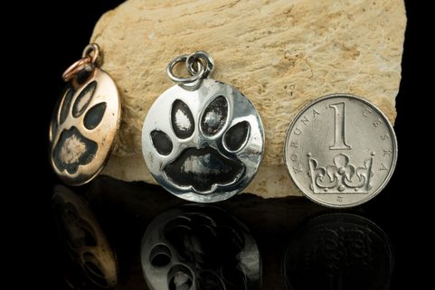 CAT TRACK, PENDANT, BRONZE
