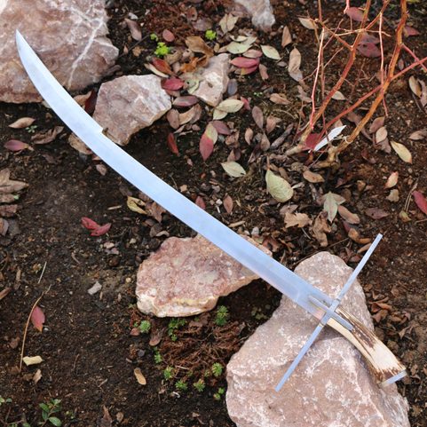 POLNISCH-UNGARISCHES SHAVLE MIT GEWEIH