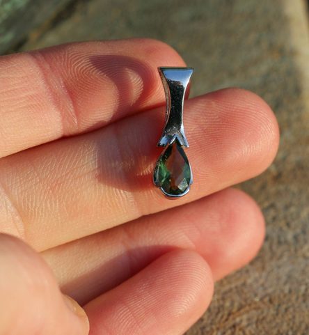 PLACIDA, MOLDAVITE SILVER PENDANT
