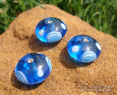 SLAVIC GLASS BEAD V