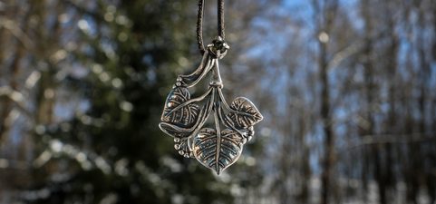 FEUILLES DE LIME - PENDENTIF, ARGENT, MOLDAVITE