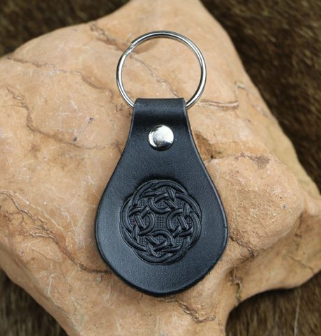 CELTIC KNOT, LEATHER KEYCHAIN BLACK
