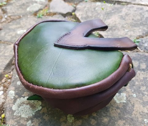 CERNUNNOS - SAC MÉDIÉVAL EN CUIR, VERT