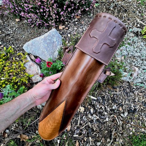 LEDER KÖCHER, FRÜHES MITTELALTER - HEDEBY, BAYEUX