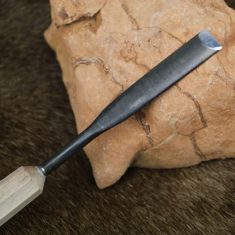 WOOD CHISEL, HAND FORGED, TYPE XVIII