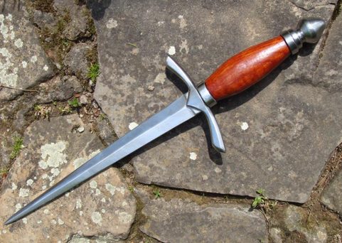 GOTHIC DAGGER, WOOD III