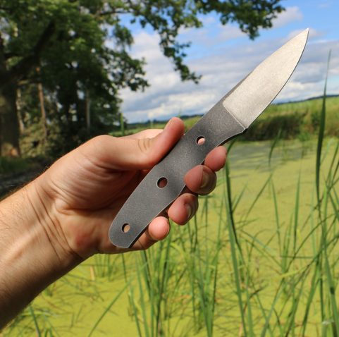 KNIFE STONEWASH